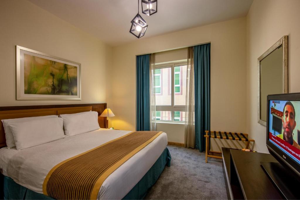 1 bedroom Standard-City View