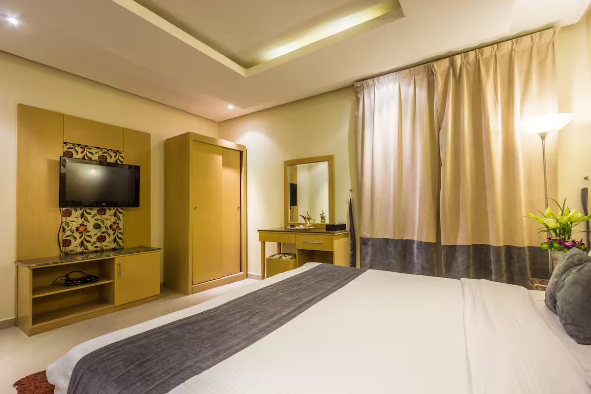 1 bedroom apartment